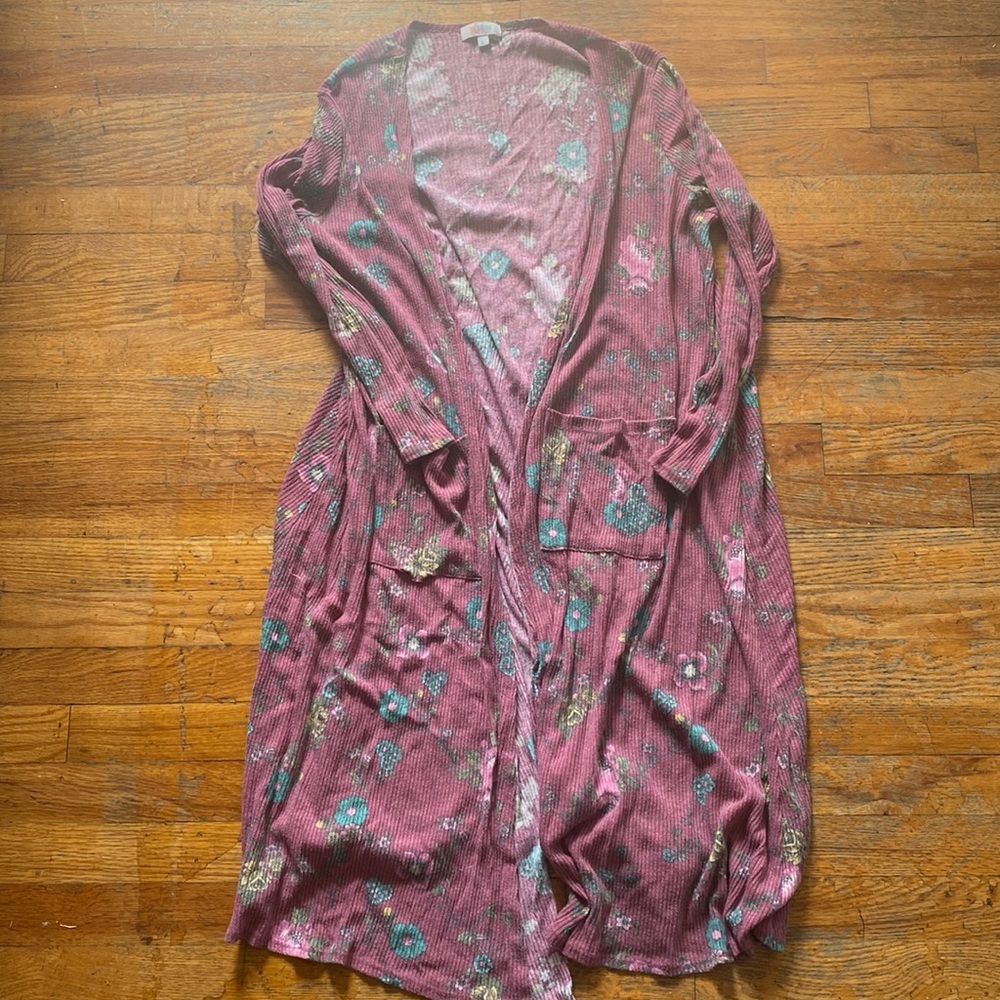 LulaRoe Sarah Purple with Flowers Long Duster Cardigan Size Large